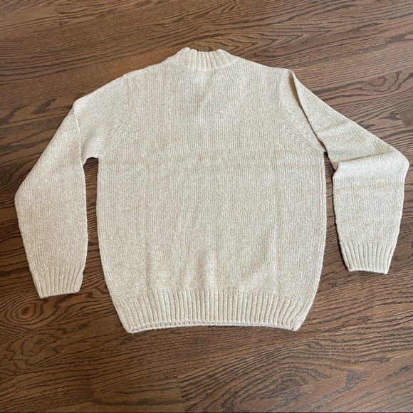 NWT Men’s Tricots St. Raphael v neck sweater sz M - Picture 3 of 11